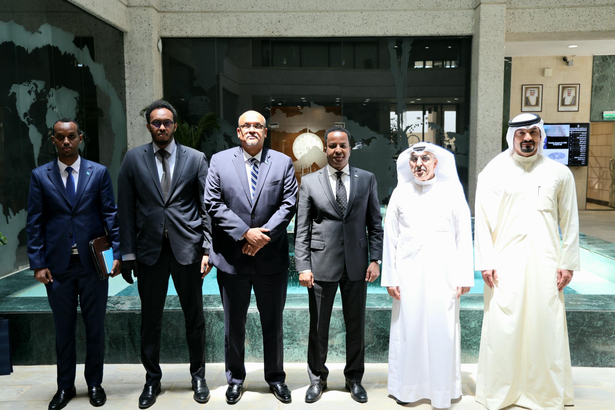 Kuwait Fund Development Receives Somali Foreign Minister to Discuss  Prospects for Development Cooperation