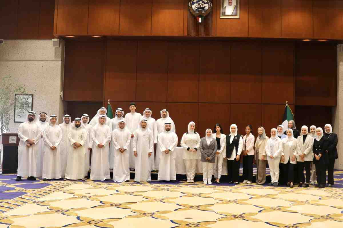 الصندوق الكويتي للتنمية ينظم لقاء تنويري لمنتسبي الدفعة 40 من برنامج التدريب وتأهيل المهندسين والمعماريين الكويتيين حديثي التخرج