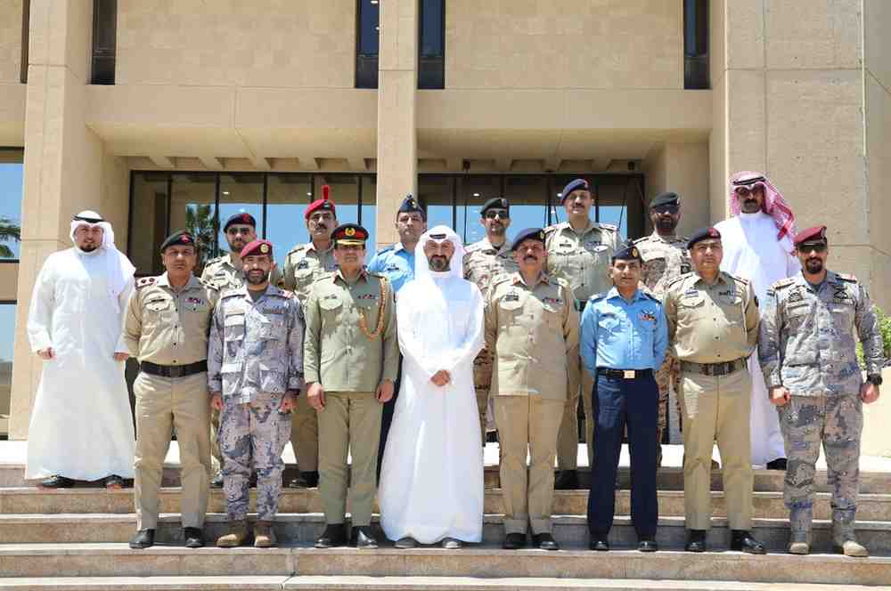 Kuwait Fund hosts visiting Pakistani military delegation