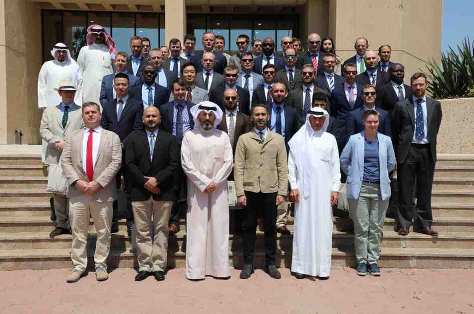 الصندوق الكويتي للتنمية يستضيف وفد أكاديمية الدفاع في المملكة المتحدة