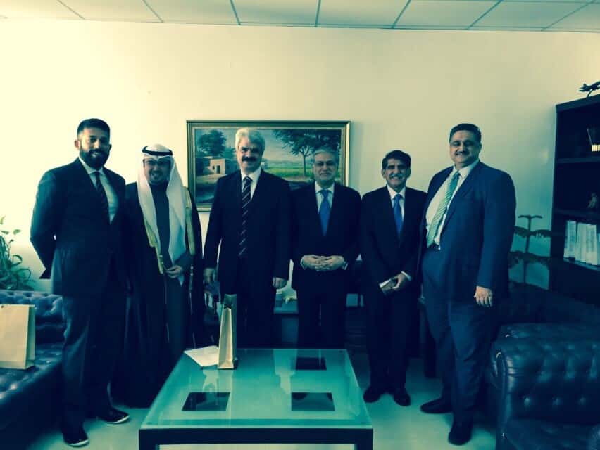 Signature Of A Loan Agreement In The Islamic Republic Of Pakistan