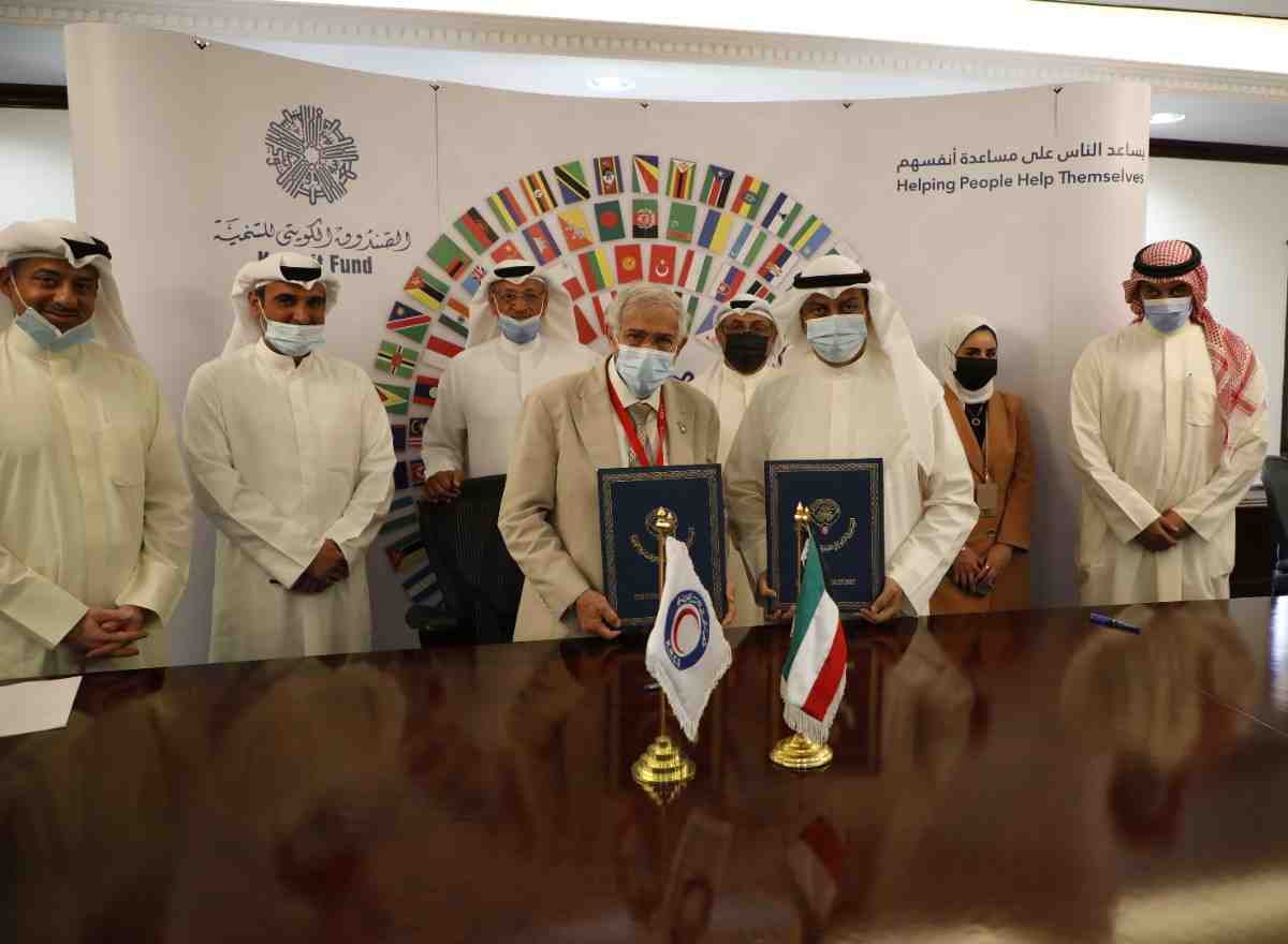 توقيع إتفاقية منحة بمبلغ 1.2 مليون دولار أمريكي للإسهام في مشروع دعم اللاجئين من أقلية الروهينغا في منطقة كوكس بازار في جمهورية بنغلاديش الشعبية