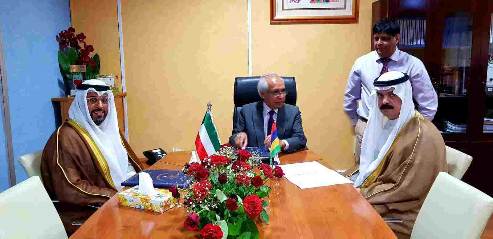 SIGNATURE OF A LOAN AGREEMENT FOR FINANCING THE CONSTRUCTION OF TWO SEWERAGE  SYSTEMS PROJECT IN EL-CHOUF DISTRICT IN THE LEBANESE REPUBLIC